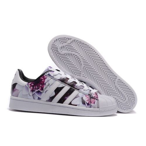 basket adidas fleurs femme